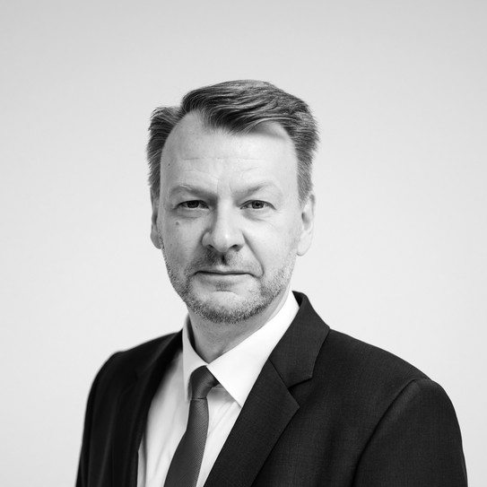 Porträtfoto von Prof. Dr.-Ing. Mike Gralla